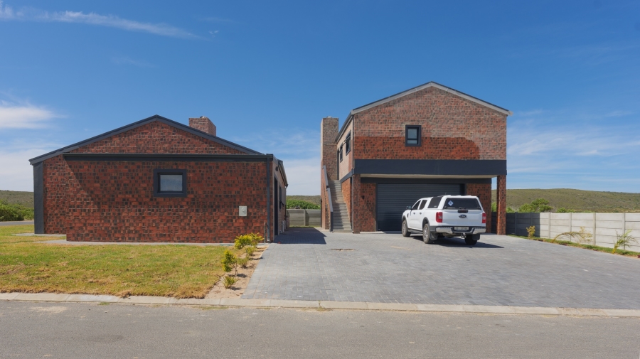 4 Bedroom Property for Sale in Agulhas Western Cape